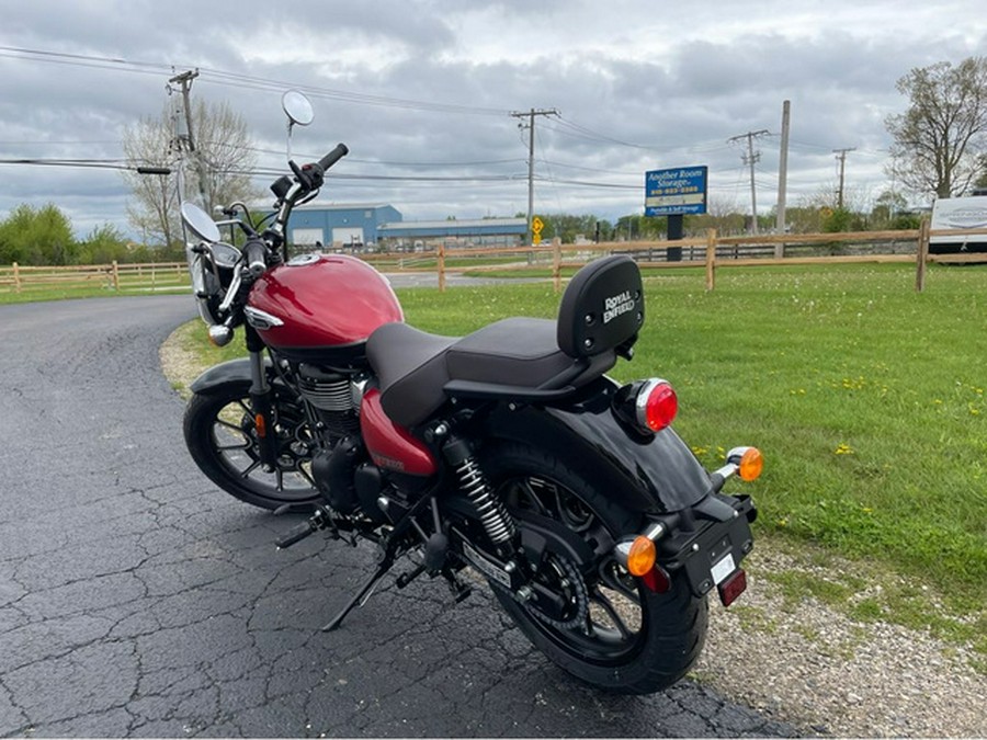 2024 Royal Enfield METEOR - SUPERNOVA RED