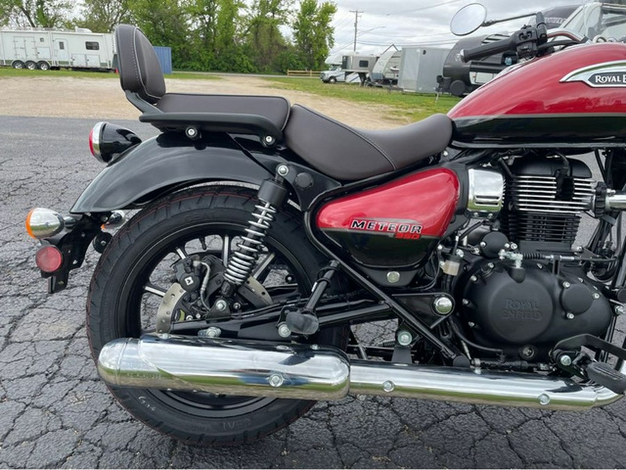 2024 Royal Enfield METEOR - SUPERNOVA RED