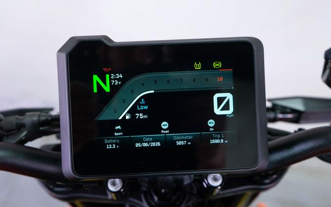2024 KTM 990 Duke