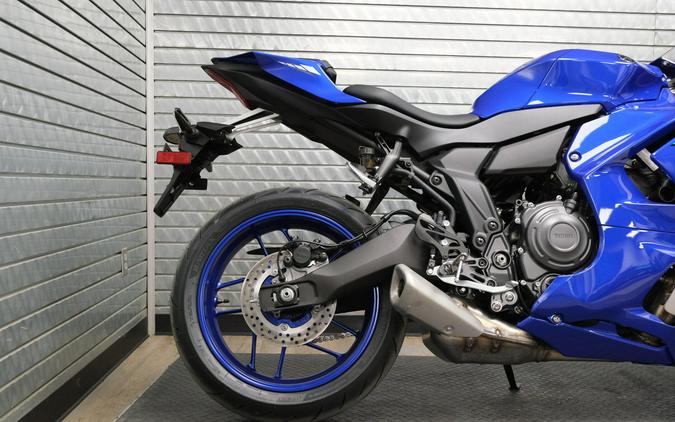 2026 YAMAHA YZF-R7