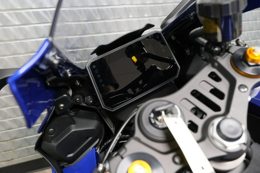 2026 YAMAHA YZF-R7