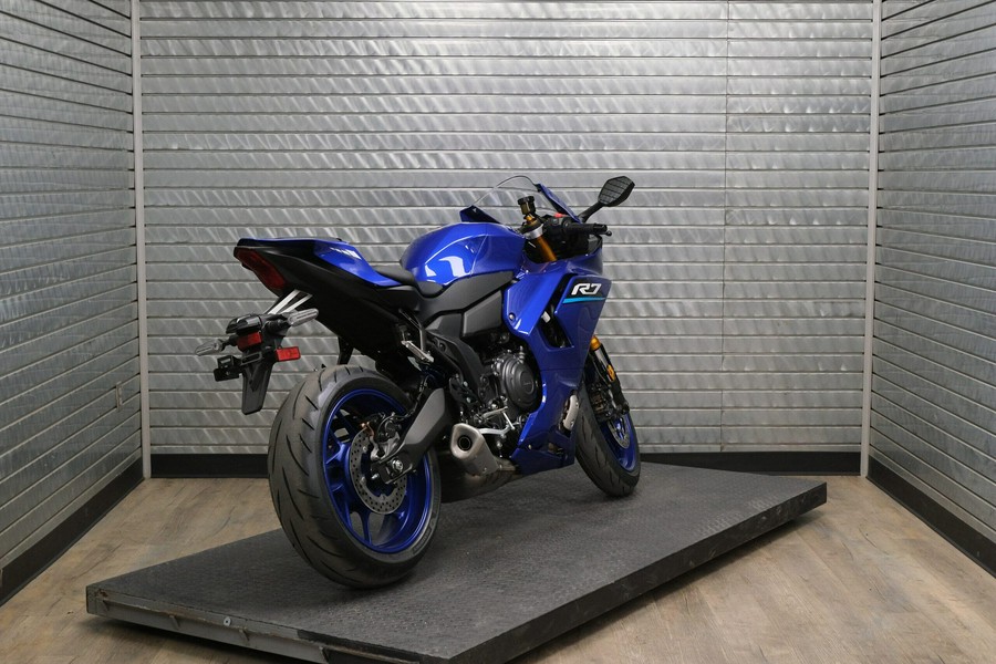 2026 YAMAHA YZF-R7