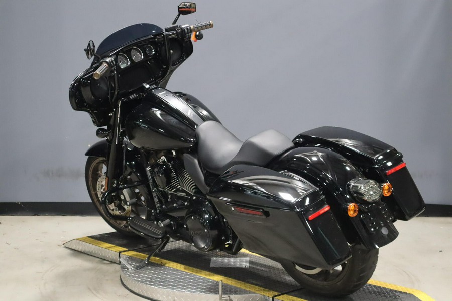 2022 Harley-Davidson Street Glide ST Vivid Black