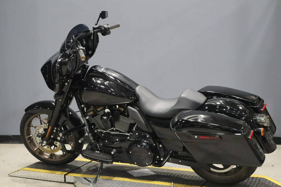 2022 Harley-Davidson Street Glide ST Vivid Black