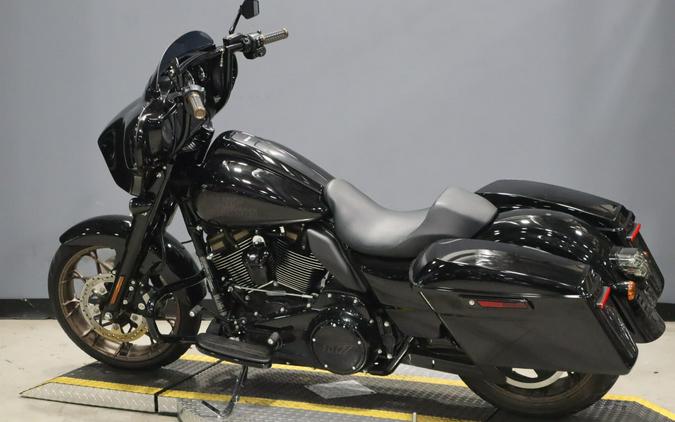 2022 Harley-Davidson Street Glide ST Vivid Black