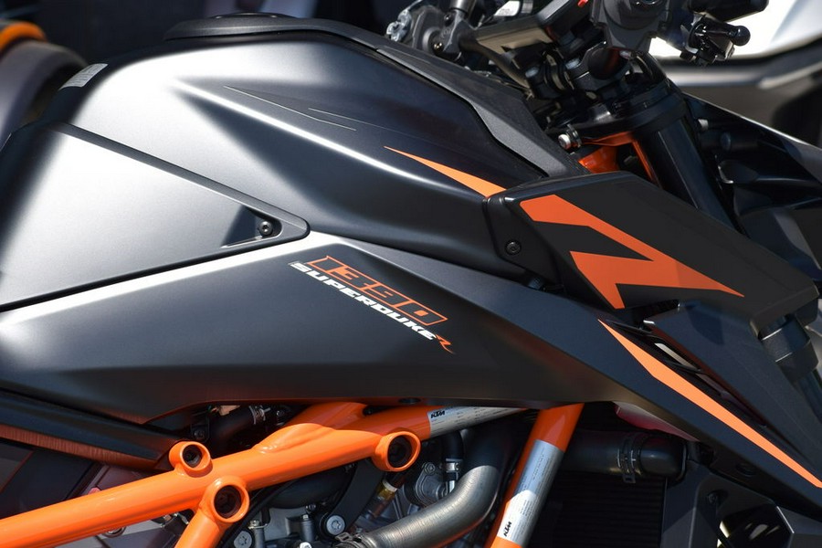 2024 KTM 1390 Super Duke R EVO