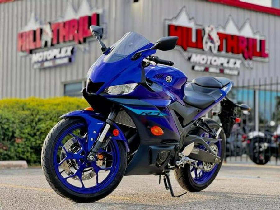 2024 Yamaha YZF-R3 ABS