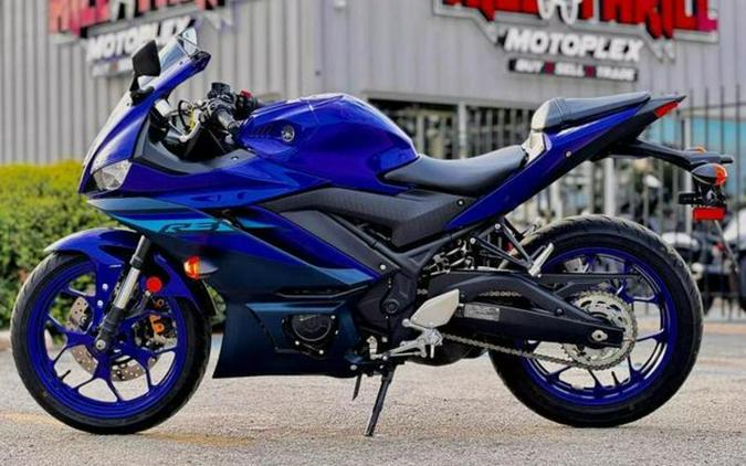 2024 Yamaha YZF-R3 ABS