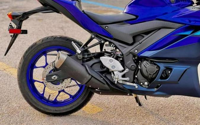 2024 Yamaha YZF-R3 ABS