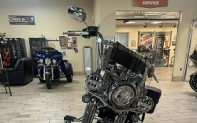 2024 Harley-Davidson Heritage Classic 114