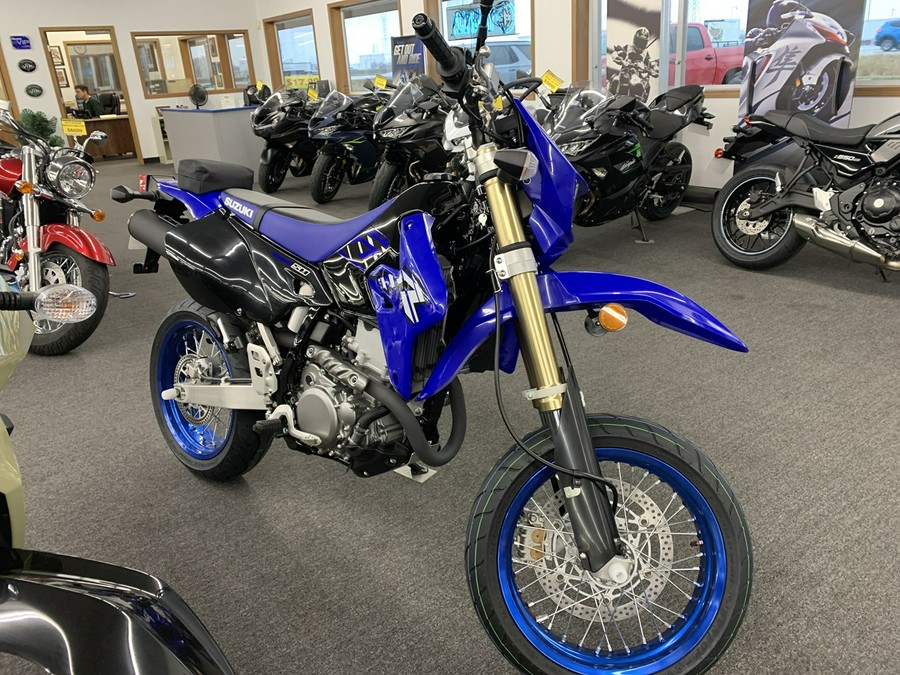 2023 Suzuki DR-Z400SM