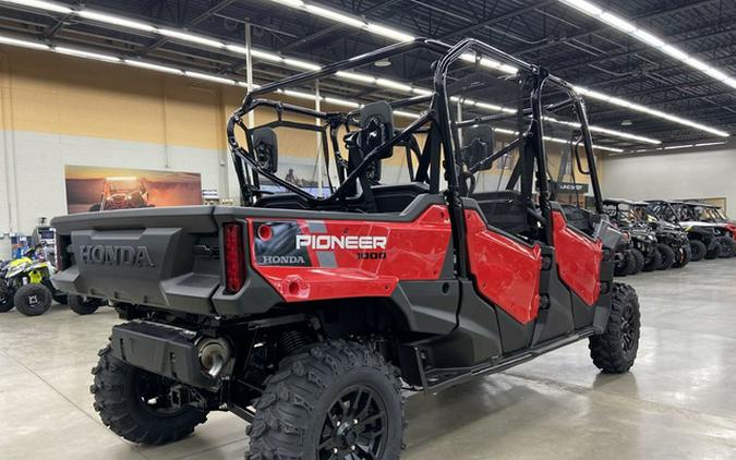 2023 Honda Pioneer 1000-6 Crew Deluxe