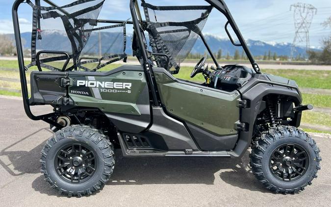 2024 Honda Pioneer 1000-5 Deluxe