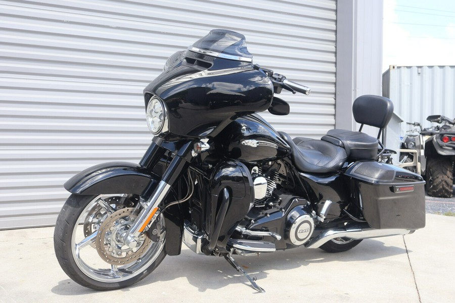 2015 Harley-Davidson Cvo Street Glide Special