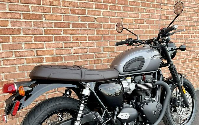 New 2024 Triumph Bonneville T120 Black