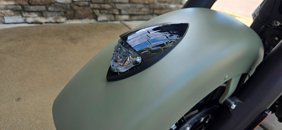 2025 Indian Motorcycle Springfield® Dark Horse®