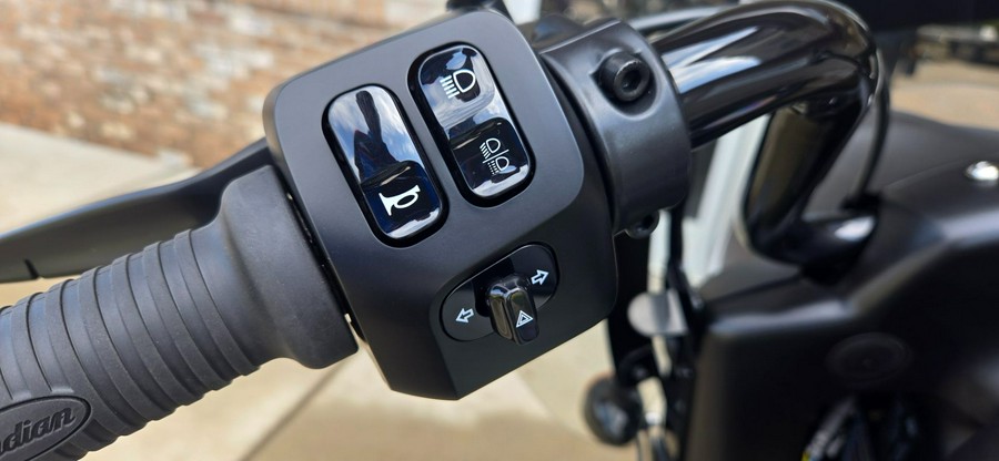 2025 Indian Motorcycle Springfield® Dark Horse®