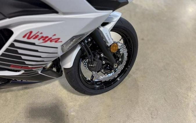 2026 Kawasaki Ninja® 650 ABS