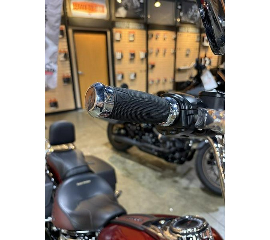 2023 Harley-Davidson® FLHCSANV - Heritage Classic Anniversary Edition