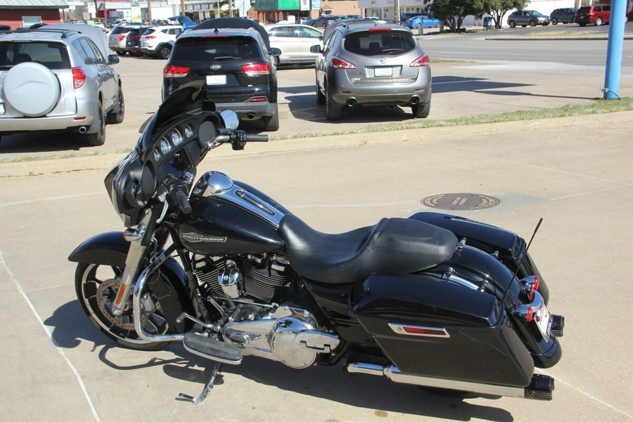 2023 Harley-Davidson Street Glide