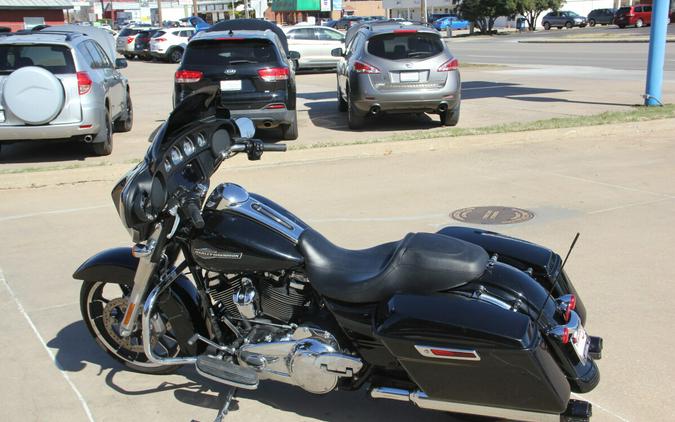 2023 Harley-Davidson Street Glide