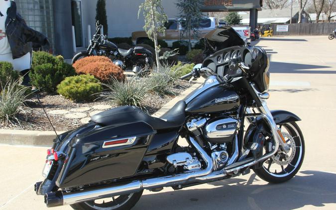 2023 Harley-Davidson Street Glide