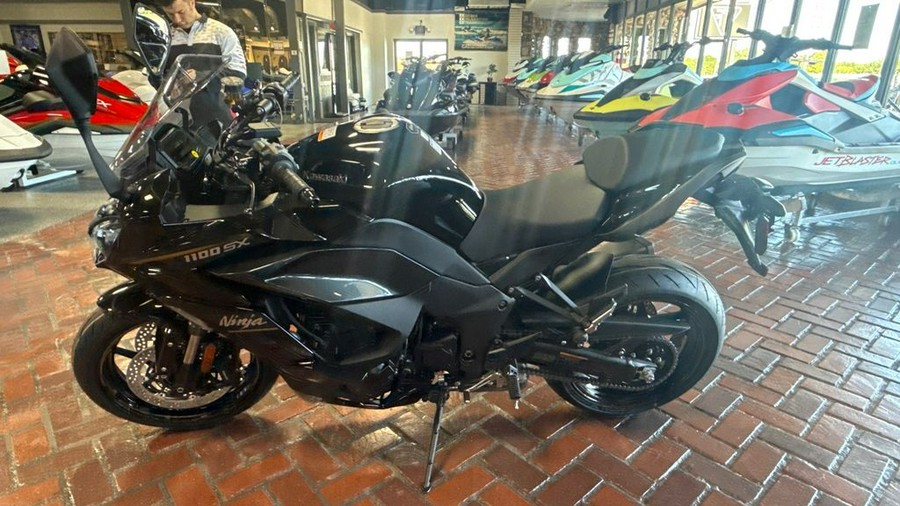 2026 Kawasaki Ninja® 1100SX ABS