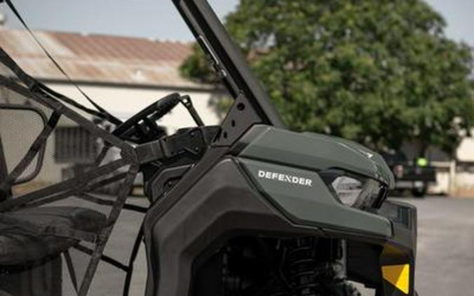 2023 Can-Am® Defender MAX HD7