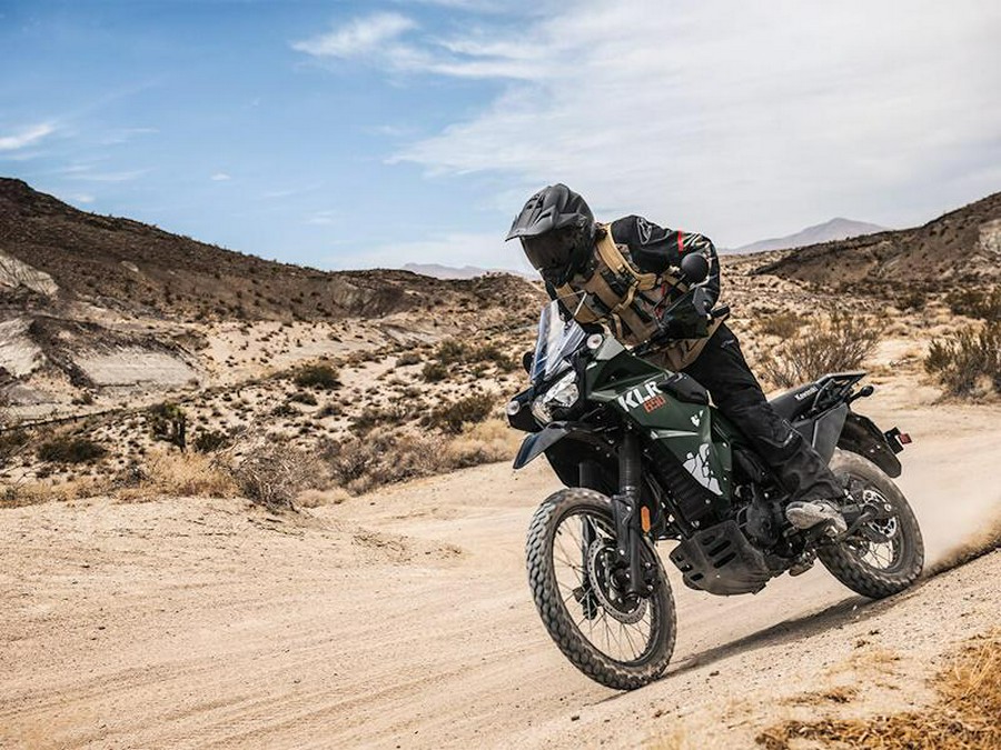 2025 Kawasaki KLR®650 Metallic Matte Old School Green ABS