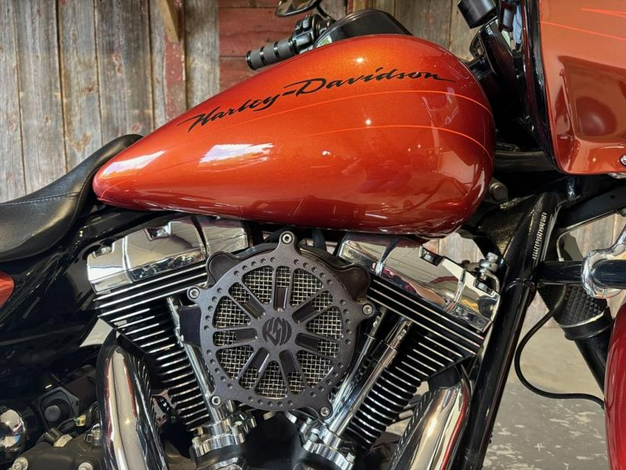 2011 Harley-Davidson® FLTRX - Road Glide® Custom