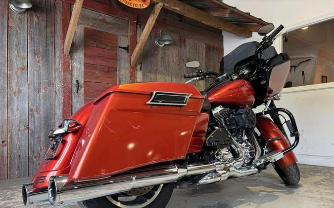 2011 Harley-Davidson® FLTRX - Road Glide® Custom