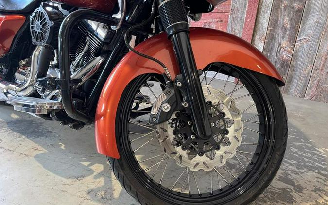 2011 Harley-Davidson® FLTRX - Road Glide® Custom