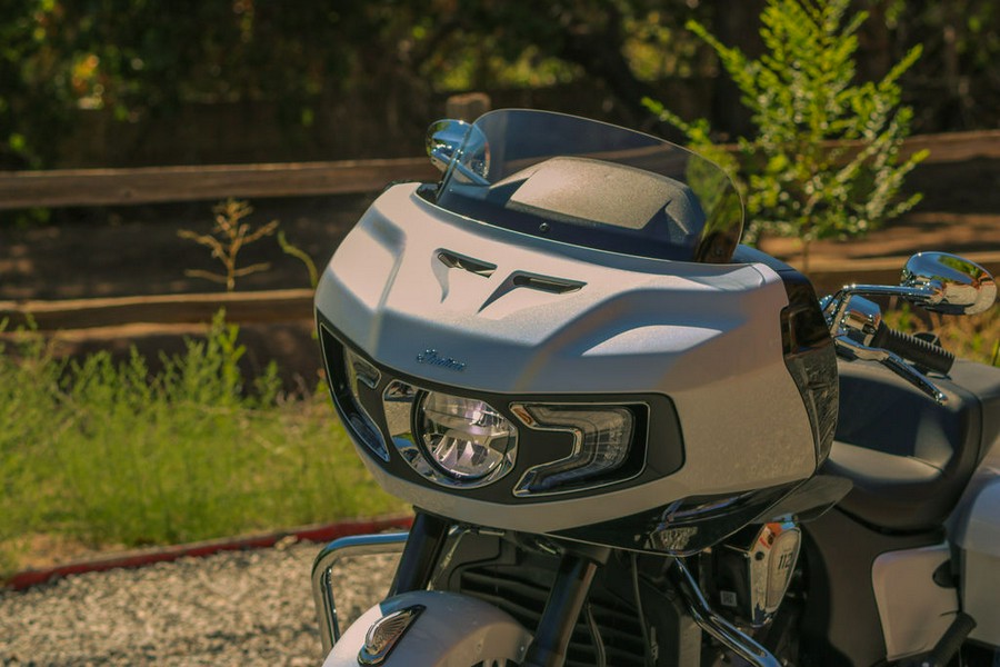 2025 Indian Motorcycle® Challenger® Limited 112 Ghost White Metallic with Black Metallic