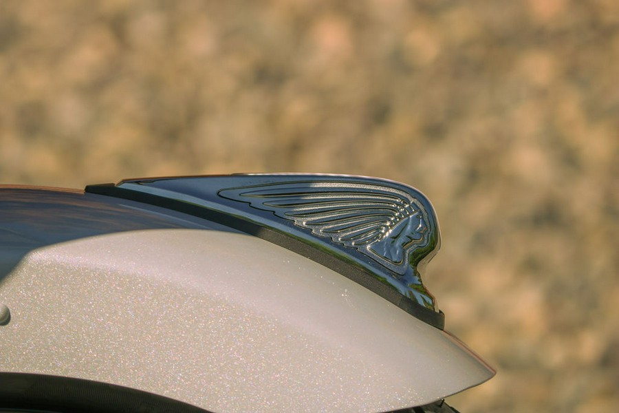 2025 Indian Motorcycle® Challenger® Limited 112 Ghost White Metallic with Black Metallic