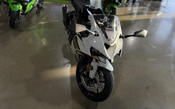 2026 Kawasaki Ninja® ZX™-6R ABS