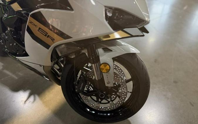 2026 Kawasaki Ninja® ZX™-6R ABS