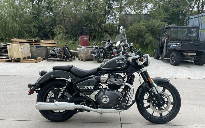 2024 Royal Enfield Super Meteor 650 - ASTRAL GREEN
