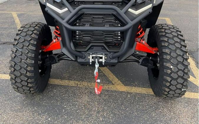 2023 Can-Am Commander XT-P 1000R