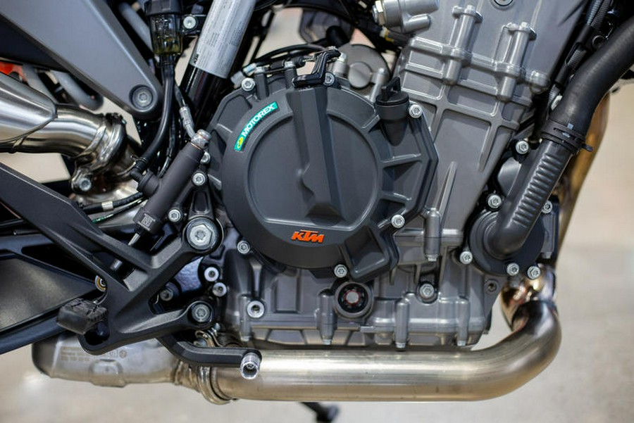 2024 KTM 790 Duke