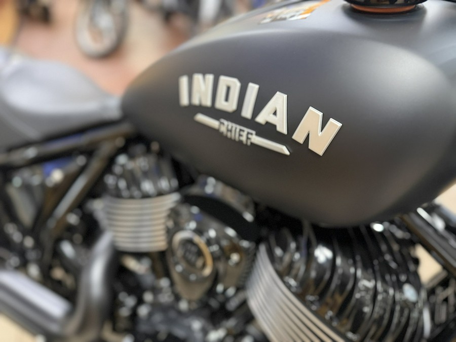 2025 Indian Chief Dark Horse®