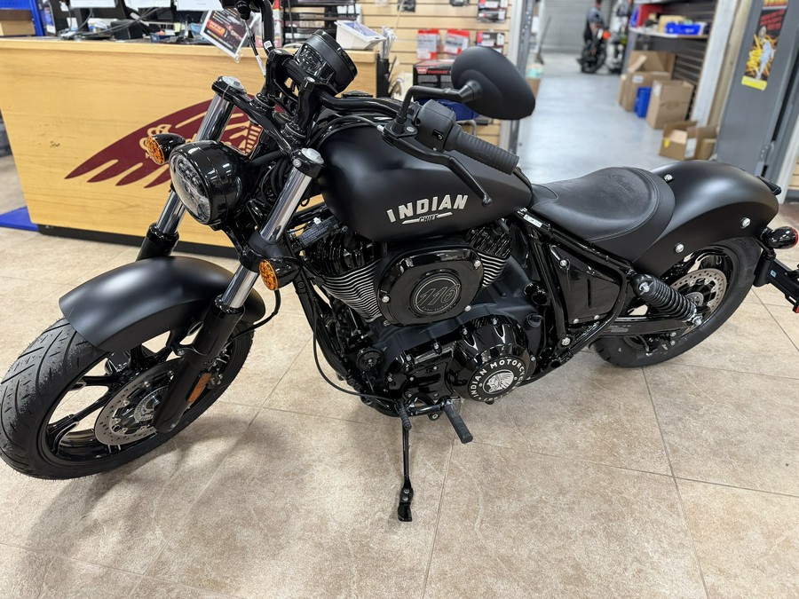 2025 Indian Chief Dark Horse®