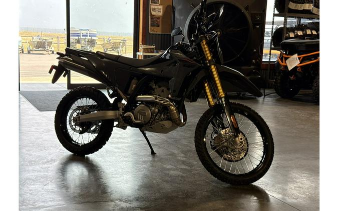 2026 DRZ 400 - Suzuki