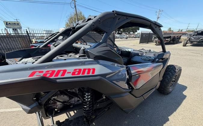 2026 MAVERICK X3 X TURBO - Can-Am