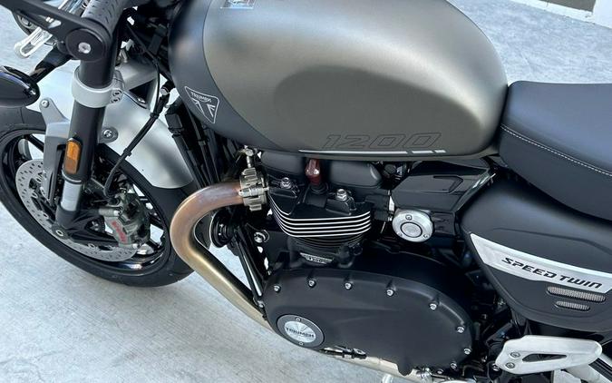 2024 Triumph Speed Twin 1200 Matte Ironstone/Matte Storm Grey