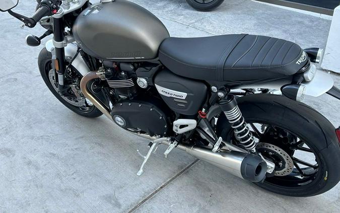 2024 Triumph Speed Twin 1200 Matte Ironstone/Matte Storm Grey