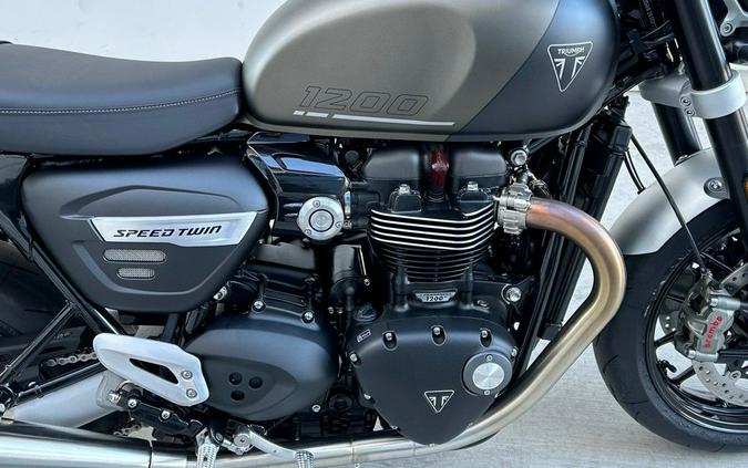 2024 Triumph Speed Twin 1200 Matte Ironstone/Matte Storm Grey