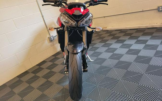 new 2024 Triumph Street Triple 765 RS