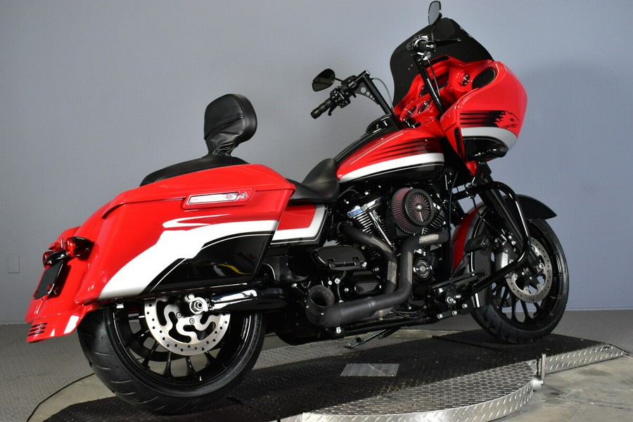 2018 Harley-Davidson Road Glide Special