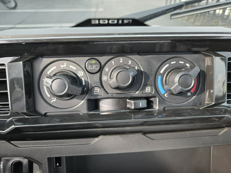 2027 Kawasaki RIDGE® CREW ST HVAC