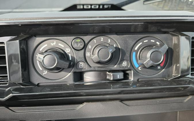 2027 Kawasaki RIDGE® CREW ST HVAC